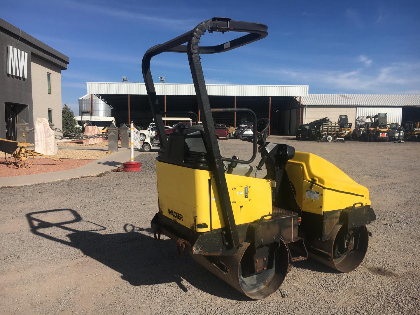 ./imagenes/INVOICE/2019/15528/COMPACTADOR WACKER RD114 (4).JPG